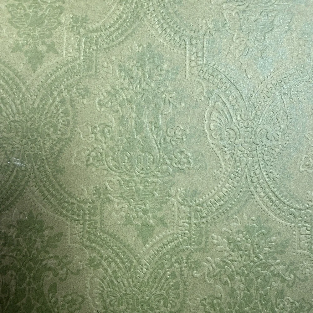 Gucci‎ Green Brocade/Embossed Decorative Gift Box ONLY 16 X 12 X 2w/Tissue Paper